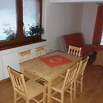 Podkovicka Apartament *