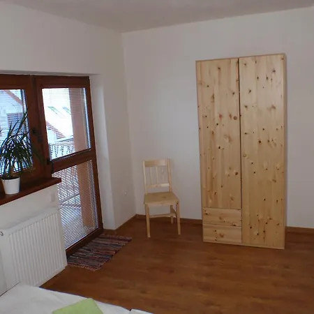 Podkovička Pavčina Lehota