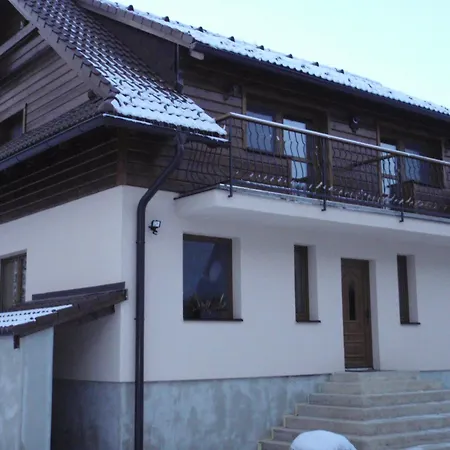 Podkovička * Pavčina Lehota